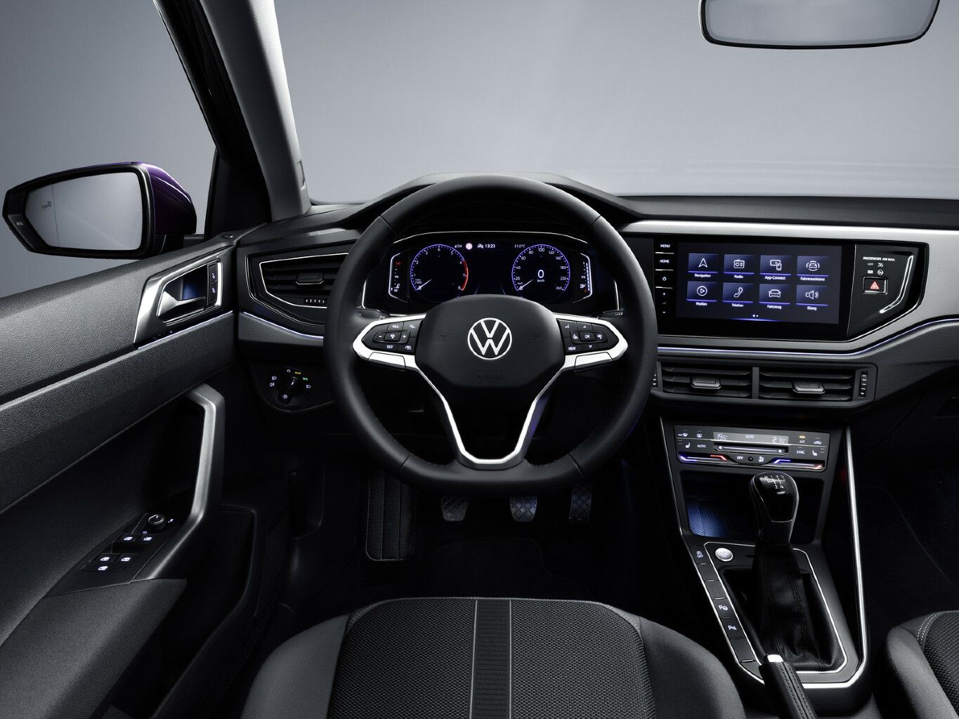 https://media.leasingtime.de/cms/ID1346_Modernes-Armaturenbrett-Das-digitale-Cockpit-im-neuen-VW-Polo_h1024.jpg