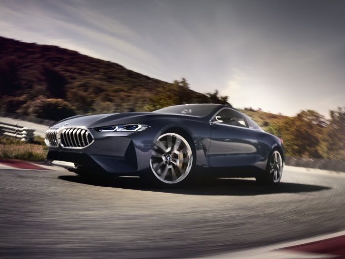 Auto Leasing - Edle Luxus-Flunder: Der BMW Concept 8
