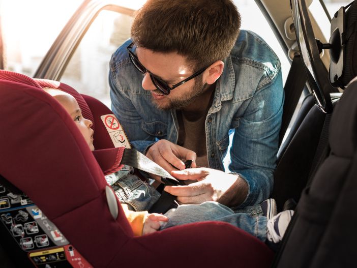 Auto Leasing - Isofix: Den Kindersitz einfach und sicher montieren