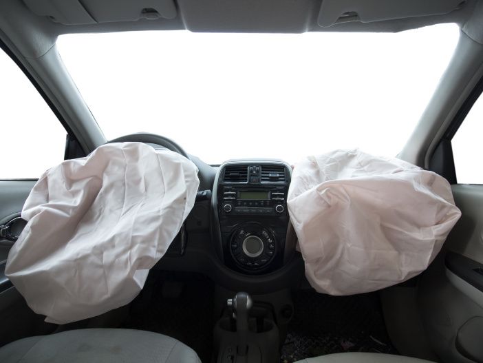 Auto Leasing - Den Airbag wechseln