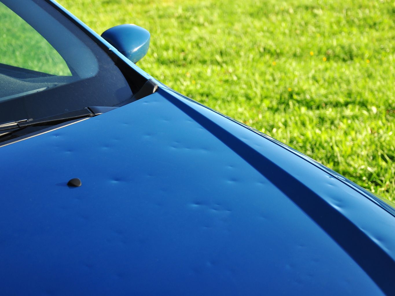 Smart Repair: Dellen im Auto günstig entfernen 