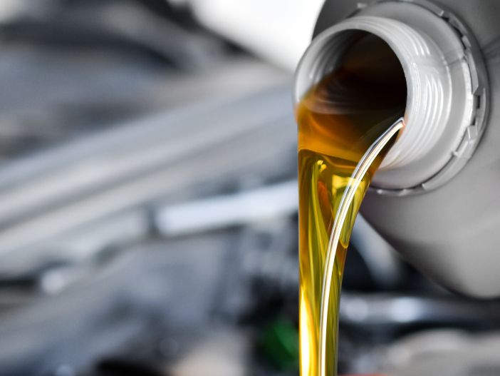 Auto Leasing - Motoröl: Auf diese Unterschiede sollten Sie achten