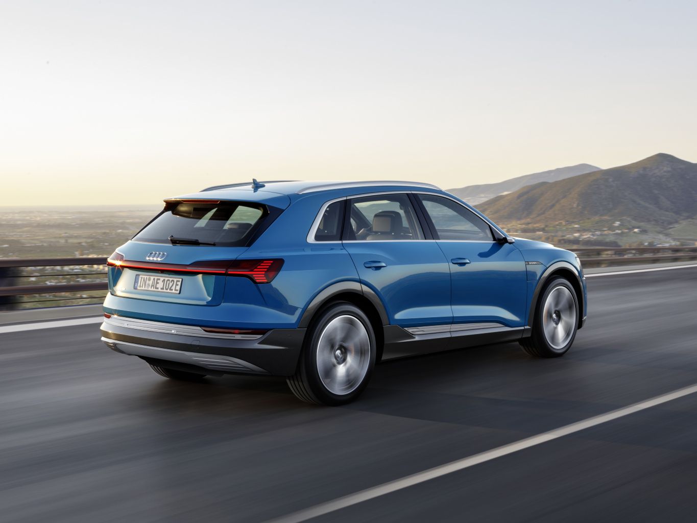 Luxuriöser Elektro-SUV: Der neue Audi e-tron -  Magazin
