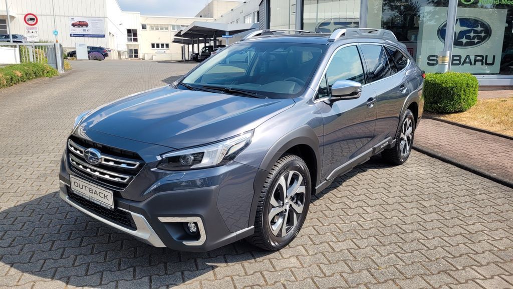 Subaru Outback (B16) mit Winterreifen MJ 2021