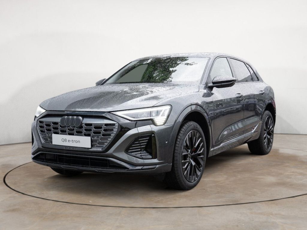 Audi Q8 S line 50 e-tron quattro