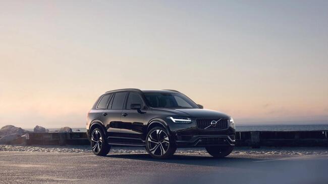 Volvo XC90 T8 Hybrid AWD Ultra Dark - Bild 1