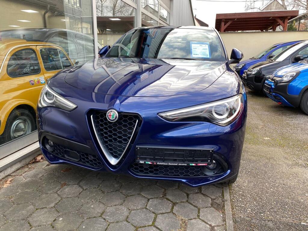 Alfa Romeo Stelvio Q4? Voll Ausstattung !