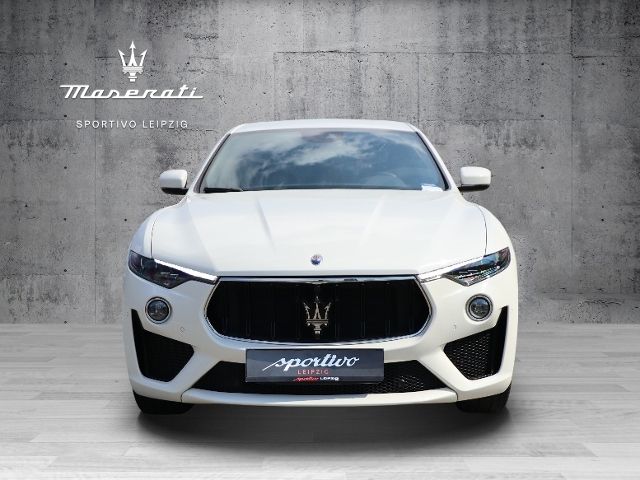 Maserati Maserati Levante GTS Q4 im Auto Abo von LeasingTime