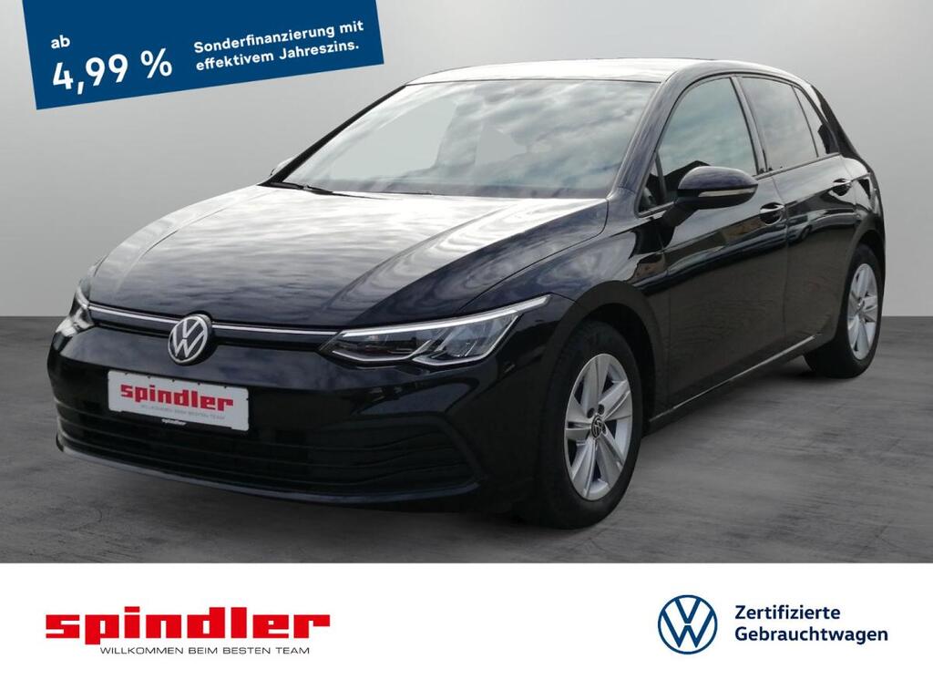 Volkswagen Golf VIII Life 1.5 TSI / Pano, LED, AHK, SHZ