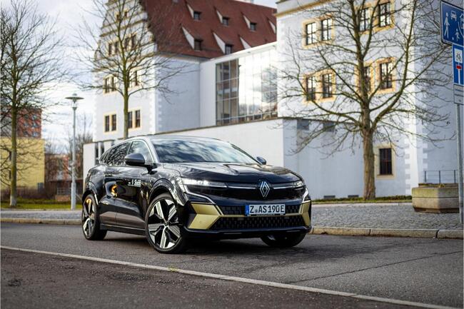 Renault Megane E-Tech ICONIC EV60 220hp ⚡optimum charge⚡ - Bild 1