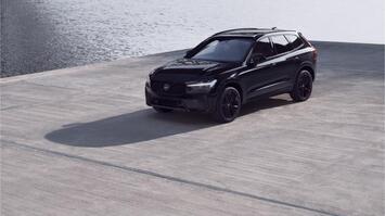 Volvo XC60 B5 Benzin AWD Plus Black Edition *Gewerbe-Angebot*
