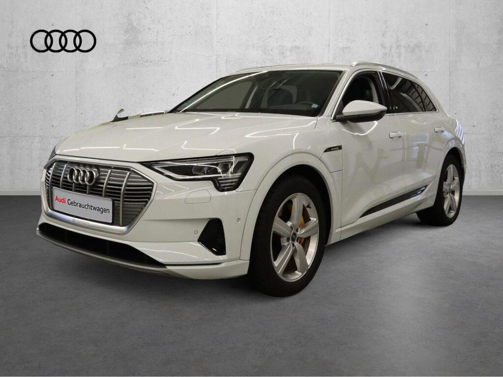 Audi e-tron für 650,00 € brutto leasen