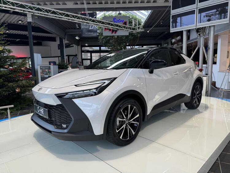 Toyota C-HR 1,8l Team D + Technik-Paket * NEUES MODELL * VERFÜGBAR*