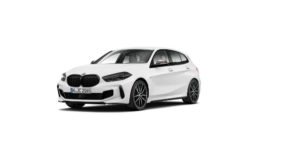 BMW M135i xDrive**Zulassung und Auslieferung April 2024**