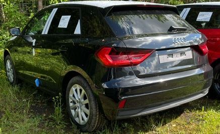 Audi A1 Sportback 25 TFSI S tronic Lagerwagen !!