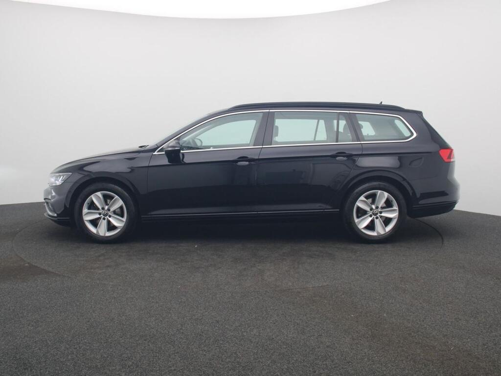 Volkswagen Passat Variant Business 2.0 TDI DSG / Navi, LED