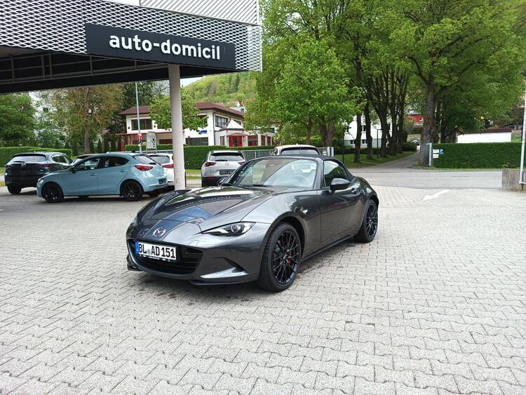 Mazda MX-5 Homura 184 PS Softtop Rückfahrkamera Navi Bremboscheiben