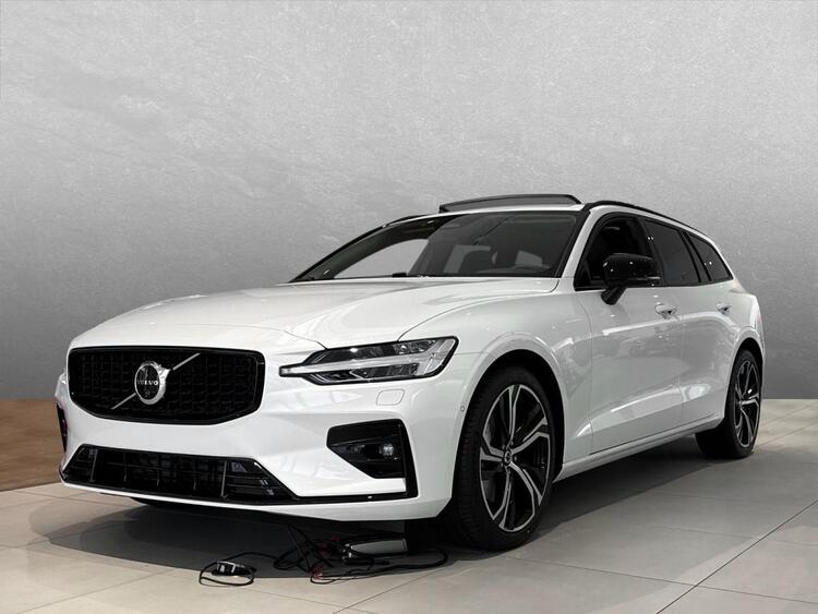 Volvo V60 B4 Benzin Plus Dark