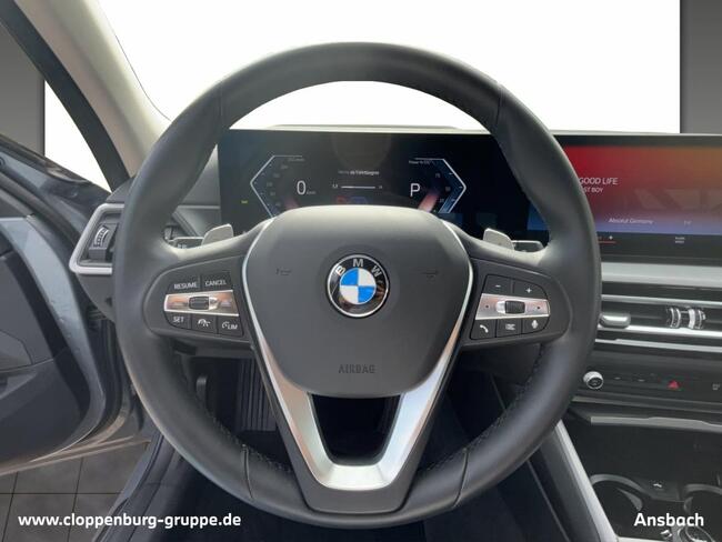 BMW 318i i Aut. AHK Navi DAB Adapt. LED Fernlichtassistent - Bild 1