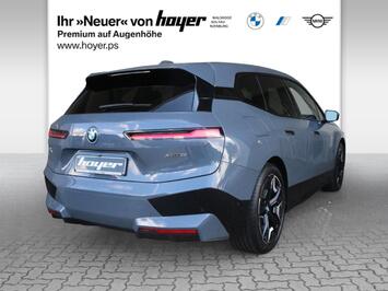 BMW iX xDrive50 Sportpaket AHK Laserlicht Head-Up