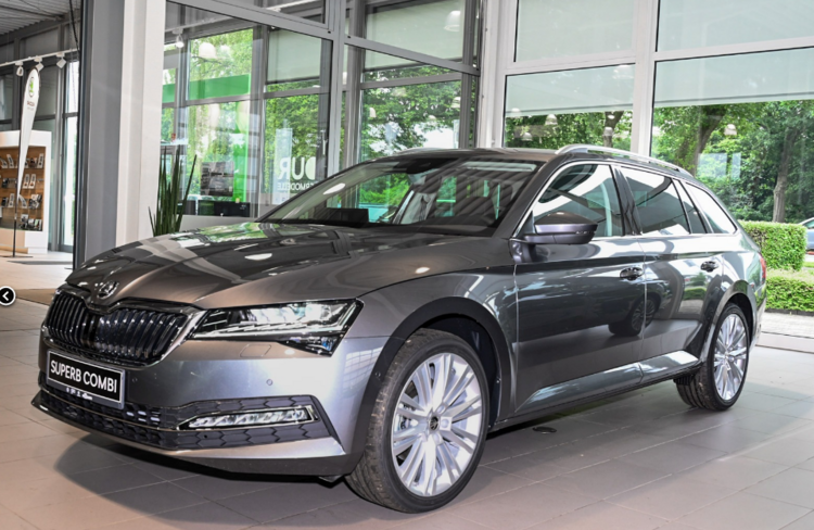 Skoda Superb Combi Style *sofort verfügbar* 1,5 TSI DSG