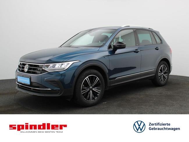 Volkswagen Tiguan Active 2.0 TDI DSG / Pano, Standh, AHK - Bild 1