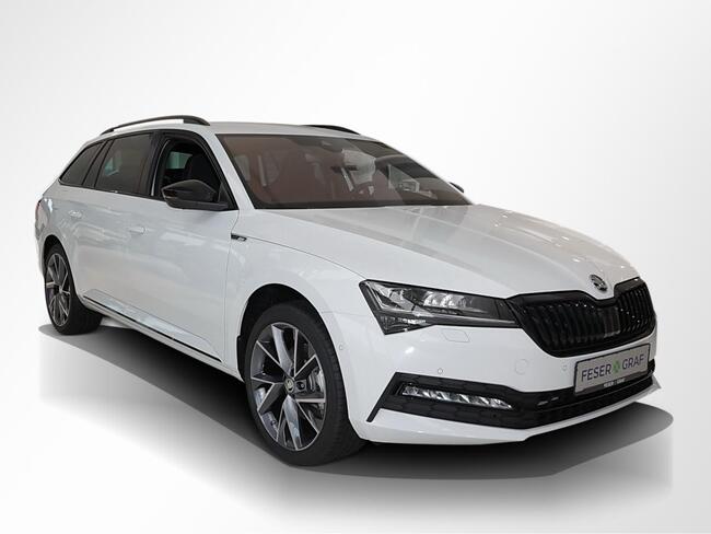 Skoda Superb Combi (3V5) - Bild 1