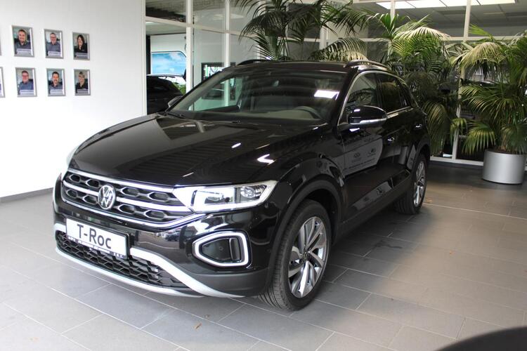 Volkswagen T-Roc Move 1.5TSI DSG ACC Navi Matrix AHK