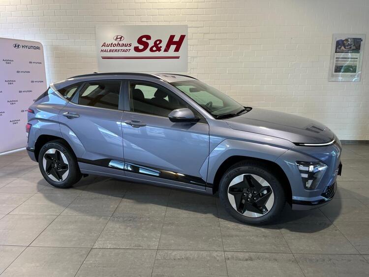 Hyundai Kona (SX2) 48,4kWh ADVANTAGE NAVI AAC LED PDC