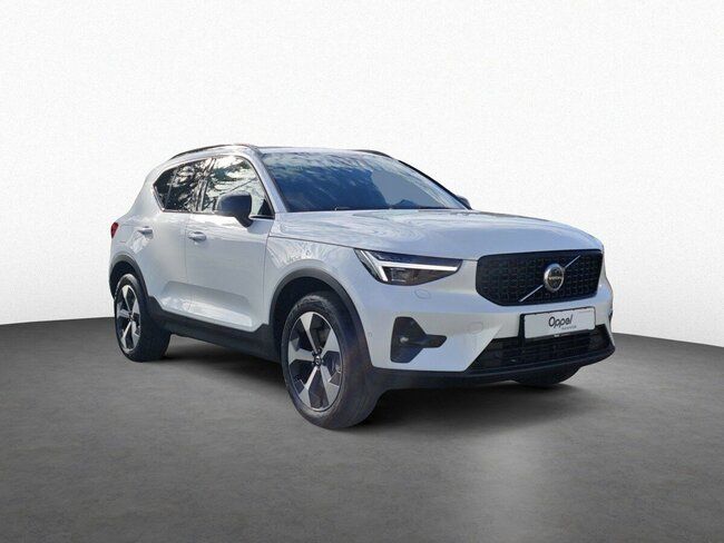 Volvo XC40 B3 Benzin Plus Dark *AHK*NAVI*PDC*360° - Bild 1