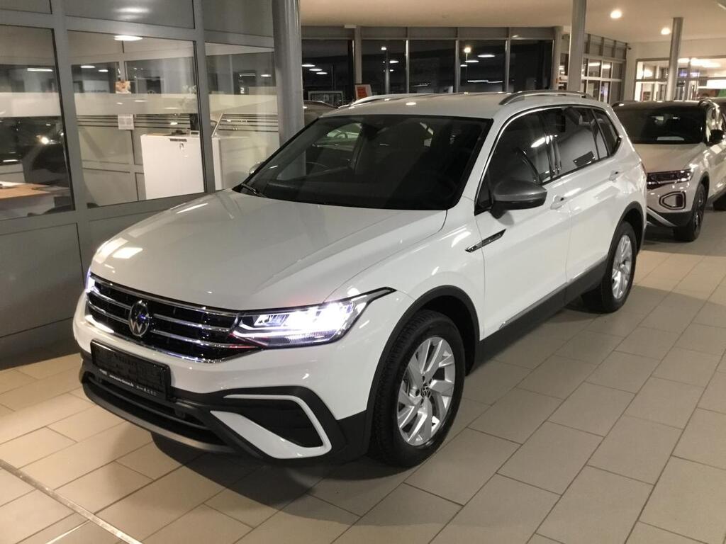 Volkswagen Tiguan Allspace Life *SOFORT VERFÜGBAR!* 1,5 l TSI OPF 110 kW (150 PS) 7-Gang-Doppelkupplungsgetriebe DSG