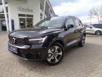 Volvo XC40 B4 Plus Dark