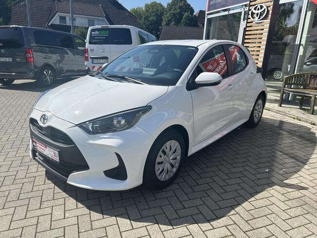 Toyota Yaris Business Edition SOFORT verfügbar - Bild 1