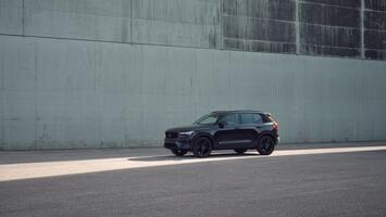 Volvo XC40 B3 Plus Black Edition für definierte Berufsgruppen*