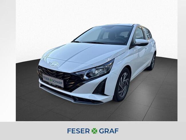 Hyundai i20 TREND NAVI CARPLAY KAMERA SHZ LHZ VOLL-LED - Bild 1