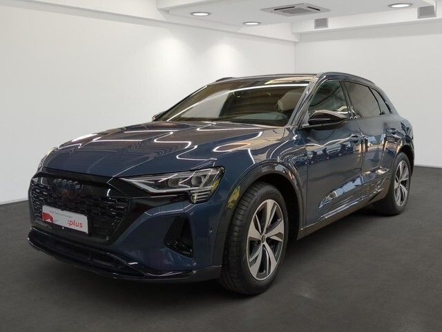 Audi Q8 e-tron Advanced 55 quattro, Optikpaket Schwarz, 20 Zoll, Kamera - Bild 1