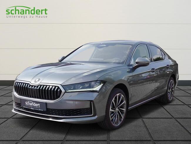 Skoda Superb 2.0 TSI L&K 4x4 DSG LED Navi AHK Klimaautomatik - Bild 1