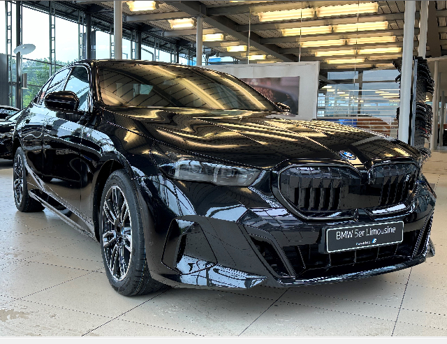 BMW i5 eDrive40 Limousine *Businesskunden-LAGERAKTION* - Bild 1