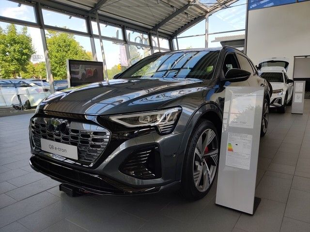 Audi Q8 e-tron S line 55 quattro 121UPE - Bild 1