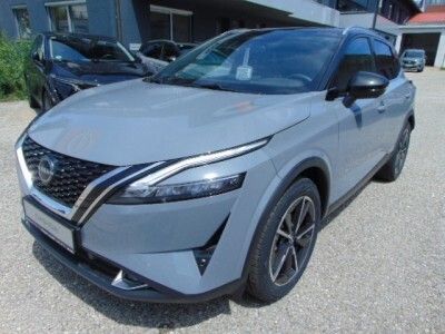 Nissan Qashqai Tekna+ 1.3 DIG-T 4x4 MHEV 158PS AT