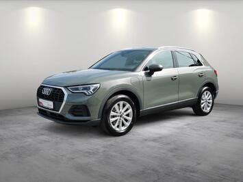 Audi Q3 45TFSIe NAV KAM LED SHZ ACC KEYLESS