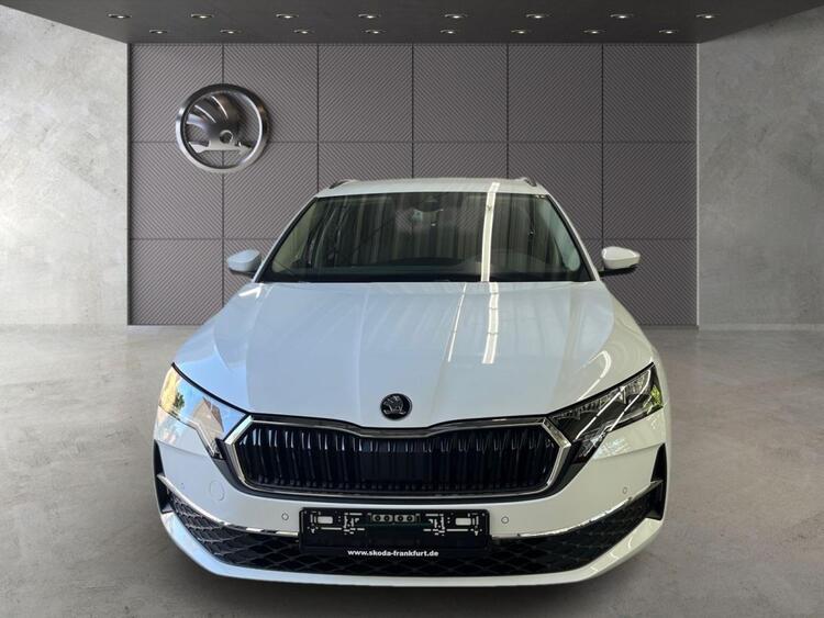 Skoda Octavia Combi Selection 1,5 TSI DSG mHEV vorb. AHK SmartLink LED PDC Sitzheizung