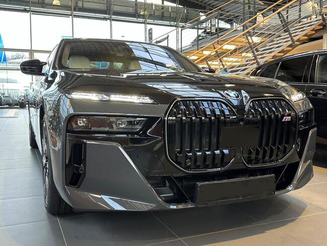 BMW 760i M760e xDrive Vorführwagen ab 04/2025 verfügbar!!! - Bild 1