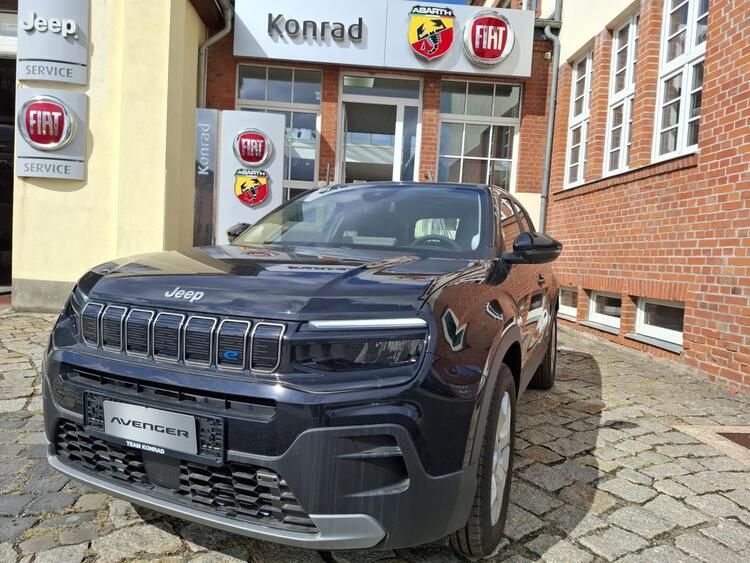 Jeep Avenger Elektro Altitude - Navi - inkl. Wartung - sofort