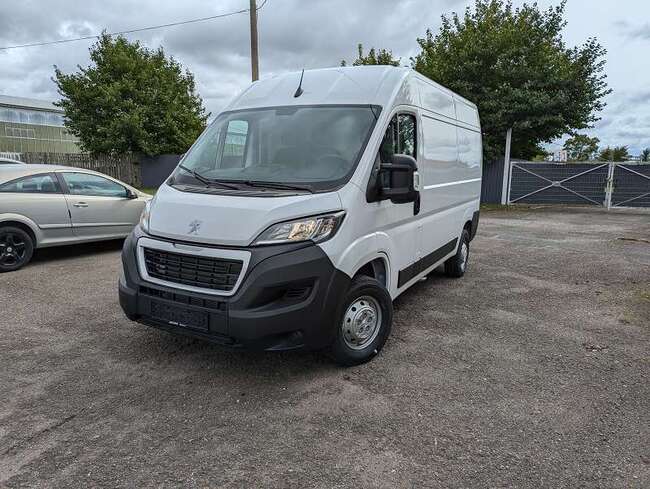 Peugeot Boxer Kasten L2H2 HDI 140 *Kamera*CarPlay*Laderaumverkleidung - Bild 1