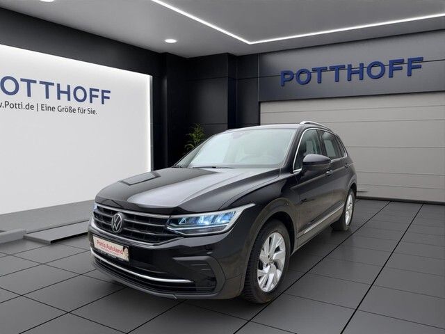 Volkswagen Tiguan 2.0 TDI - Move - Navi AHK RearView LED ACC LightAssist