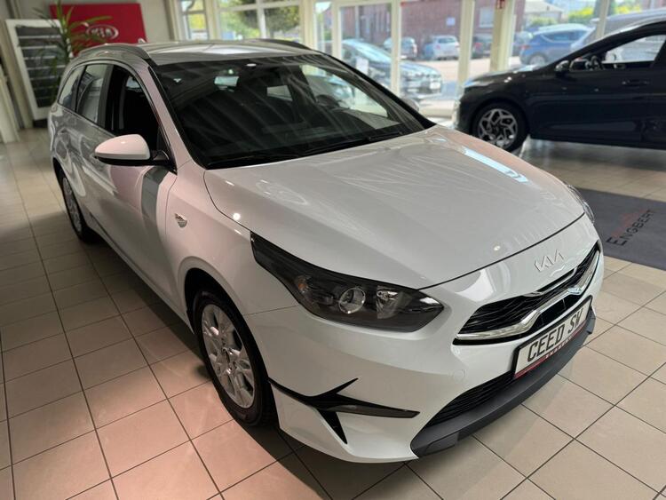 Kia Ceed SW 1.5 Automatik Navi Komfort Lager