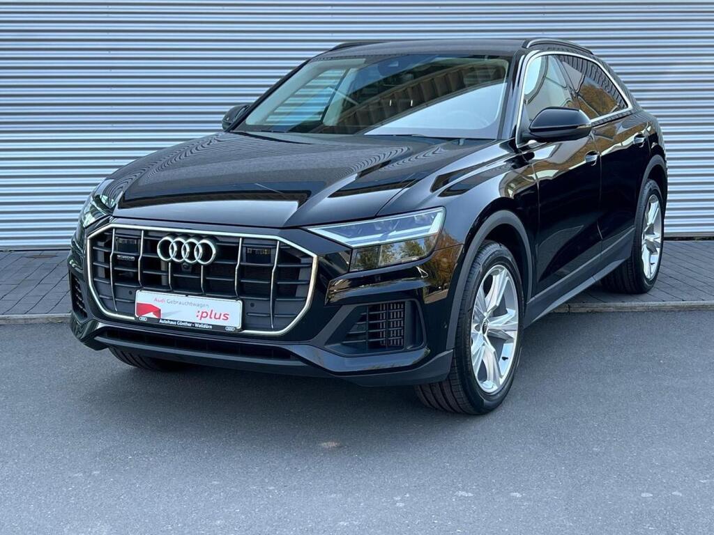 Audi Q8 55 TFSI QUATTRO+HUD+AHK+WINTERRÄDER+LUFTFEDERUNG+