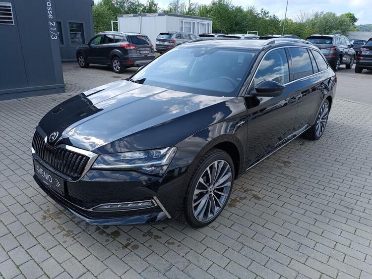 Skoda Superb Combi L&K 2.0 TDI DSG NAVI*AHK*