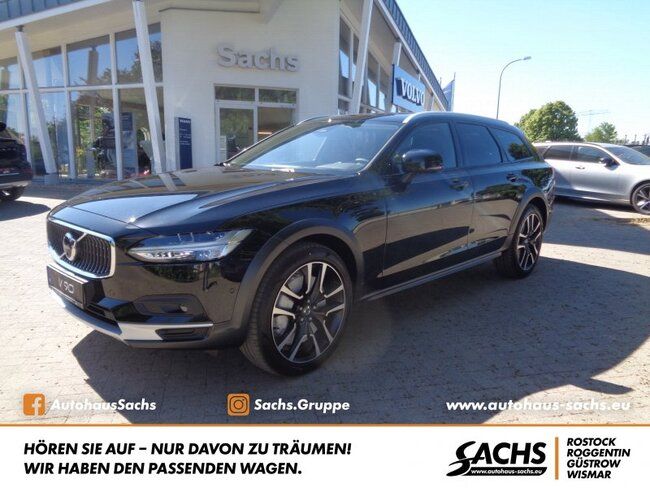 Volvo V90 Cross Country B5 AWD - Bild 1